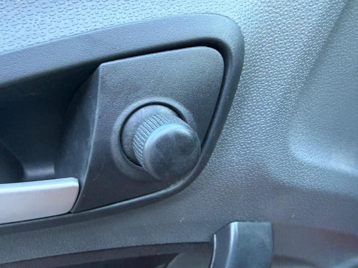 Seat Ibiza 6J original Au&szlig;enspiegel links manuell verstellbar unlackiert BJ09